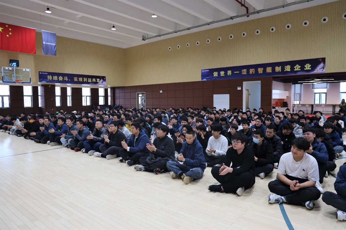 如何通过反馈分析提升篮球战术意识_0